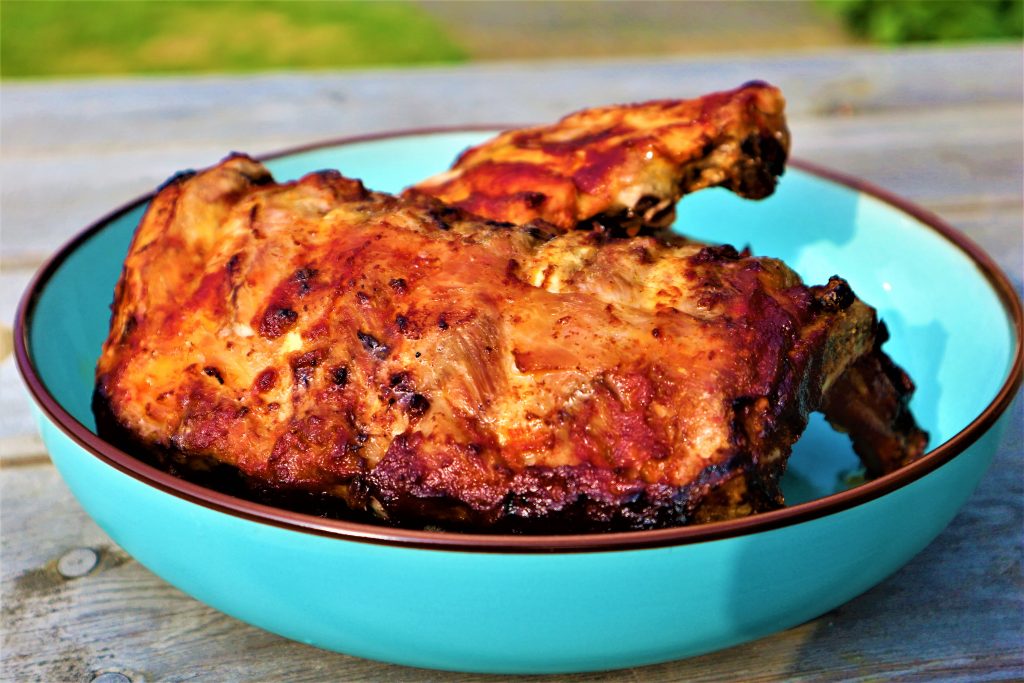 Slowfoody: Spare ribs met barbecuesaus